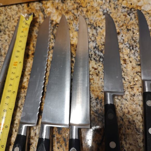 J.A. Henckels International Knife Set with Block - 7 Pieces - Picture 13 of 16